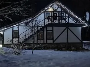 Біла Хижа (Хата) - Khashchovanoye