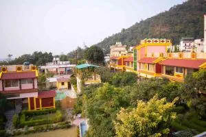 MVT Guesthouse & Restaurant (Rishikesh) - Tapovan