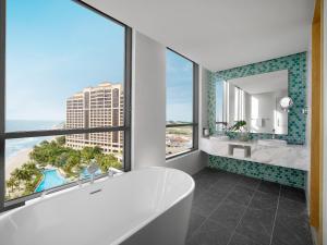 Holiday Inn Resort Ho Tram Beach by IHG