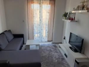 Apartment Mari - 100 m from beach