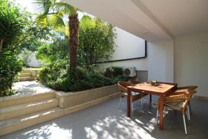 Modern apartment Zen with private garden