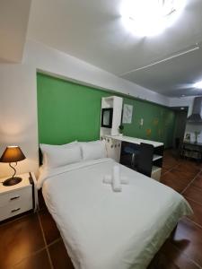Solemare Parksuites Condominium - Condo R Us