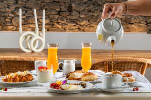 Pestana Fisherman Village