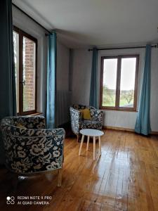Maisons de vacances Au Moulin des Pres - Gite 15 couchages au bord de l'eau : photos des chambres
