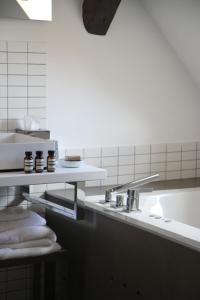 Hotels Hotel Quatorze : photos des chambres