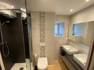 Hotels Hotel Restaurant Noblia : Suite Familiale