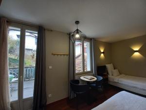 Hotels Hotel La Caravelle : photos des chambres