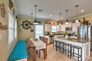 Ocean View and Grill Crystal Beach Bungalow! - Bolivar Beach