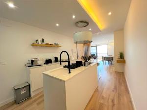 MARINA SUNBEACH SEA VIEW