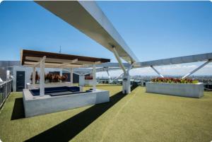 AZURE URBAN RESORT - PARANAQUE MANILA NEAR TERMINAL UNLIMITED WIFI and Netflix