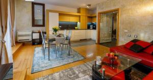 Silver city Paradise