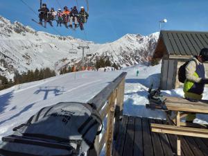 Appartements La Belledone a Vaujany : photos des chambres