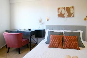 Phaedrus Living Seaside Residence Lighthouse 70