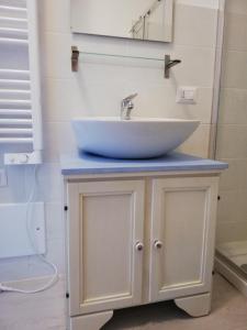 Suite Smeralda sea view img17