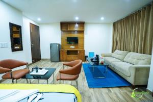 Lime Tree Hotel Near 32nd Avenue Sector 29 Gurgaon