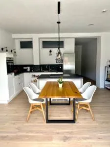 Exklusive 82 qm Loftwohnung mit Tiefgarage und Süd-Balkon zentral - Friedenweiler