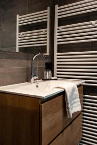Comfort kamer waterzijde room in De Watersport Heeg