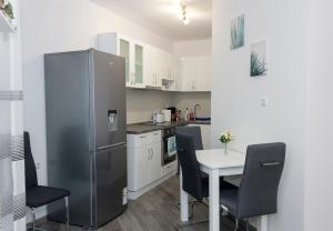 Bright and Modern 1BD Apt close to Varna Cathedral