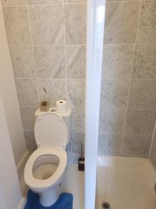 F18-Awesome Studio for 1 near Paddington-D13