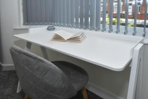 Townhouse @ Hall O Shaw Street Crewe - Bed and breakfasts, Crewe