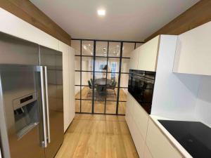 H7072 Luxury apartments