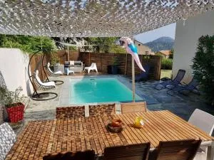 VILLA CHJOSELLA 150M2 PISCINE ET AU CALME - Pigna