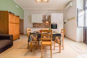 Civico Dieci Holiday Home