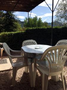 Campings Camping Domaine Sainte Madeleine : photos des chambres