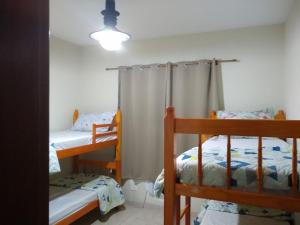 Apartamento com varanda, 3 Dormitórios, Guarujá - Enseada