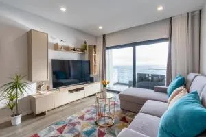 Sea View Balcony by Madeira Sun Travel - 加乌拉