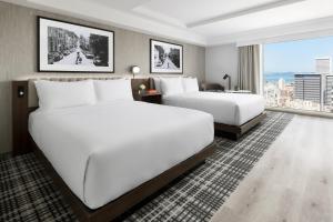 Queen Room with Two Queen Beds and City View room in Park Central San Francisco – Hyatt affiliated Hotel