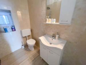Apartment in Dramalj 42058 