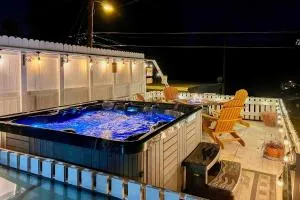 Cabin with Mountain Views about 2 Mi to Ruidoso Midtown! - 鲁伊多索唐斯