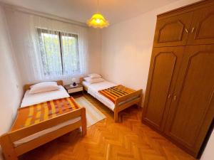 Apartment in Jadranovo 42259 