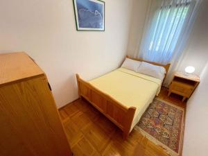 Apartments in Jadranovo 42257