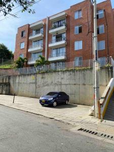 apartamento entero zona empresarial cali