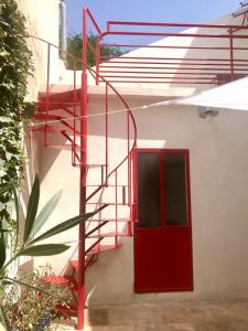 Gite AVIGNON BOUGAINVILLIER