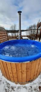 ZACISZE ,,Jastrząb domek na Kaszubach z balią z jacuzzi