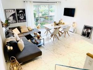 Modern appartment & Pool & seaview in St Tropez