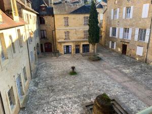 Appartements Les Fables de la Fontaine : photos des chambres