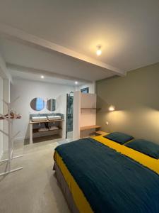 Appartements La maison Barberousse : Chambre Double