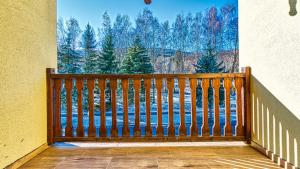 Apartamenty Centrum - Wyszyńskiego 9 by Royal Aparts