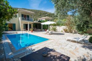 Vasilikos -Green Poros Village