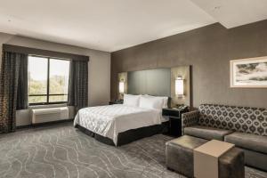 Holiday Inn & Suites Silicon Valley - Milpitas by IHG
