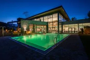 ووفرلغوت - ويلنس أند سبورت - بروك آن دير غروسغلوكنرشتراسه