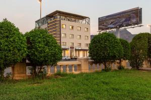 شقق أحلى الأيام للشقق المخدومة