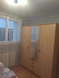 chambre privée chez l'habitant et partage des partie communes - Sepvret