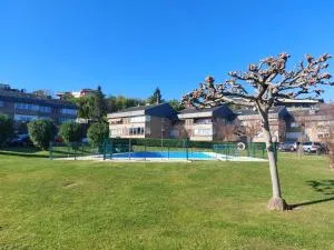 Hondarribia con piscina, parking y terraza - Hondarribia