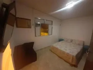 Quarto em Sepetiba com ar - 伊塔瓜伊