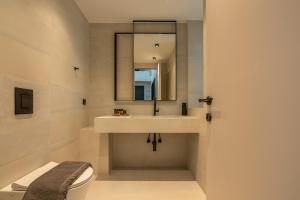 Villas Phos and Kallos